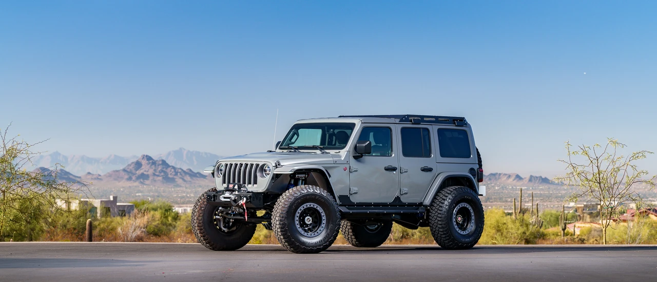 2018 Jeep JL Wrangler - Image 3 of 31