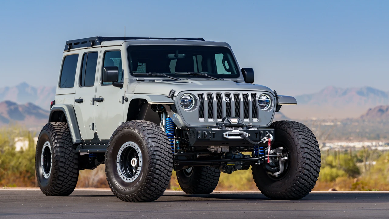 2018 Jeep JL Wrangler - Image 6 of 31
