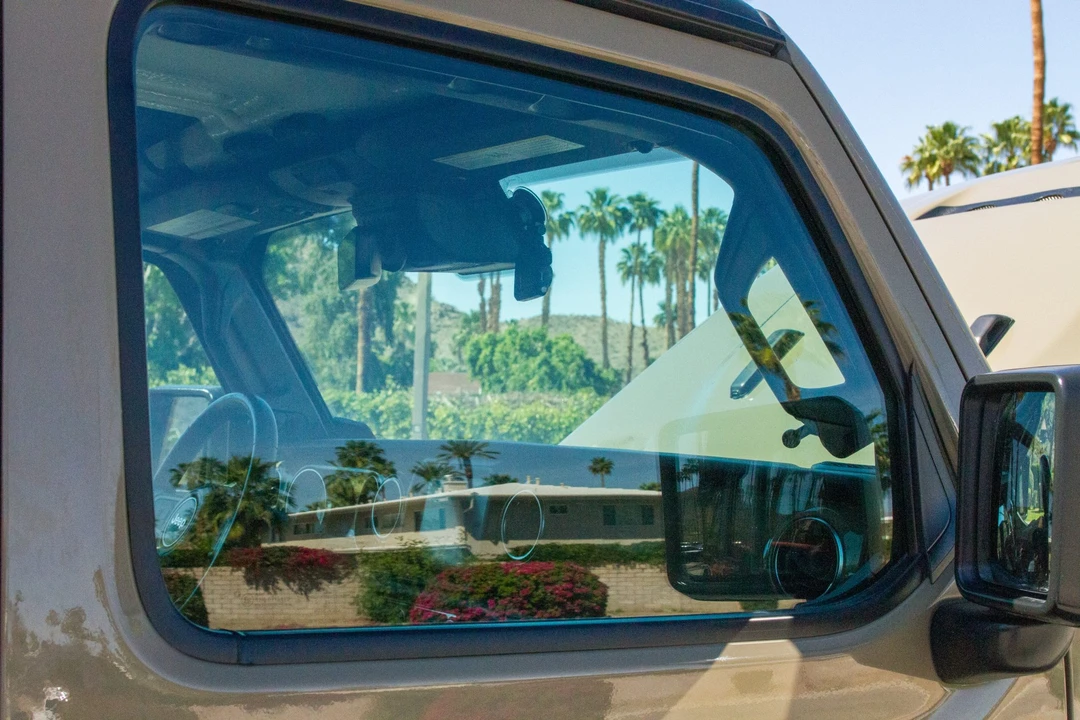 2020 Jeep JT Gladiator - Image 29 of 31