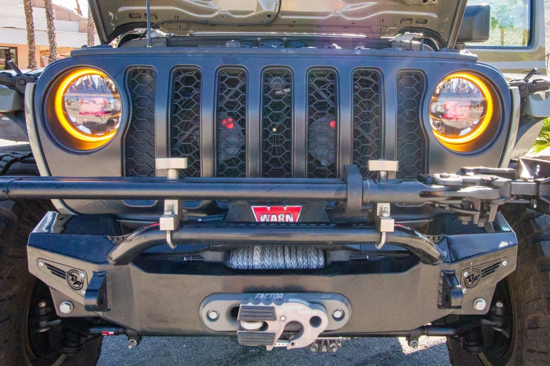 2020 Jeep JT Gladiator - Image 11 of 31