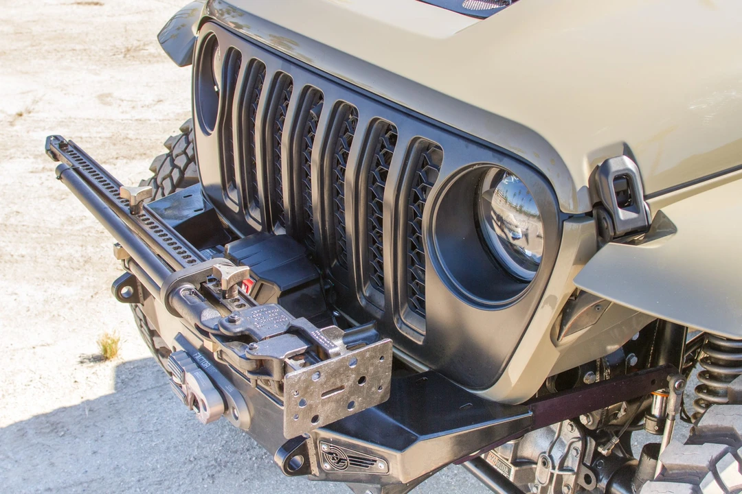 2020 Jeep JT Gladiator - Image 13 of 31