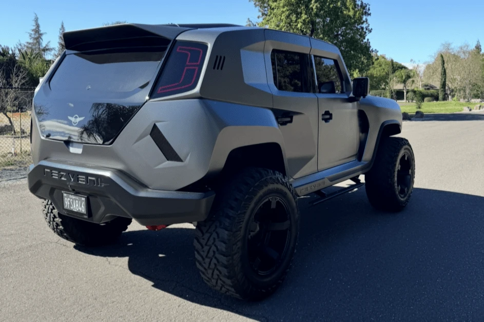 2021 Jeep JL Wrangler - Image 2 of 8