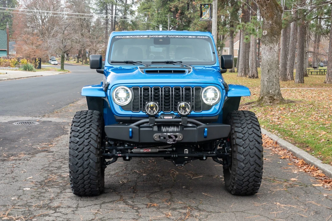 2024 Jeep JT Gladiator - Image 5 of 31