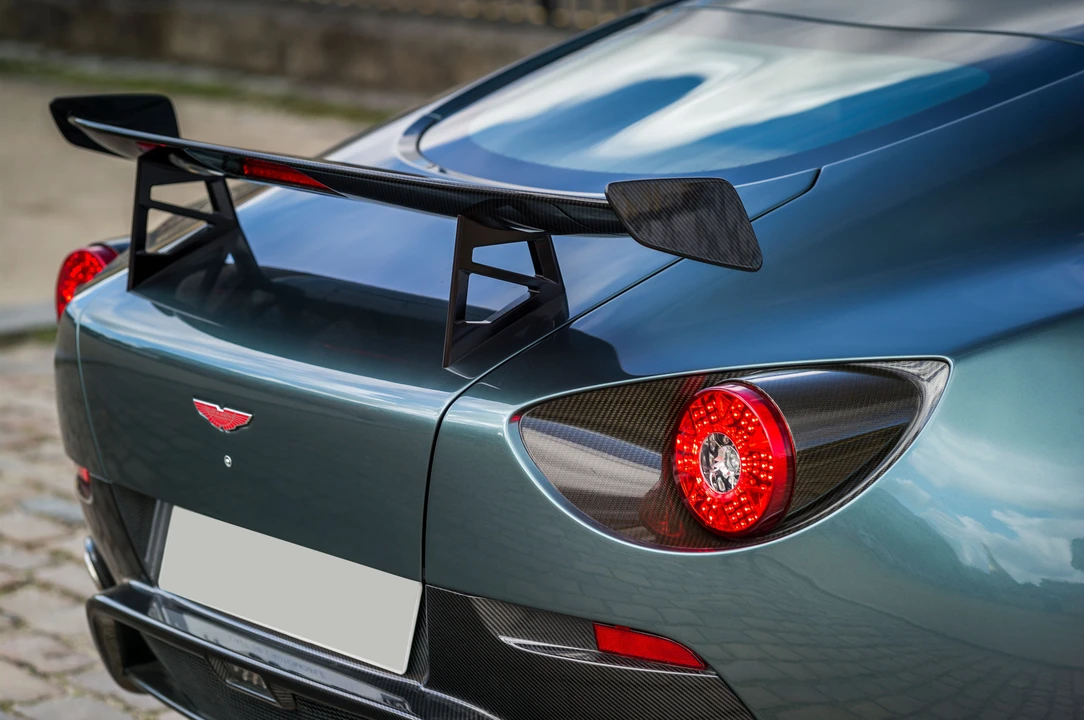 2013 Aston Martin Vantage - Image 31 of 31