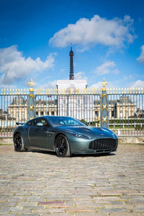 2013 Aston Martin Vantage - Image 13 of 31