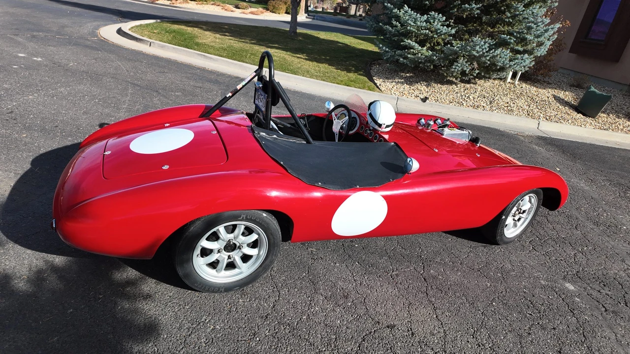 MG MGA - Image 11 of 31