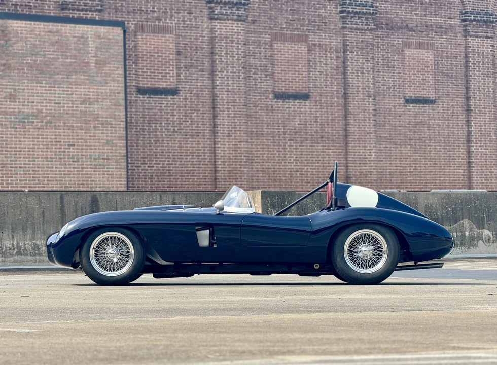 Triumph TR3 - Image 15 of 31