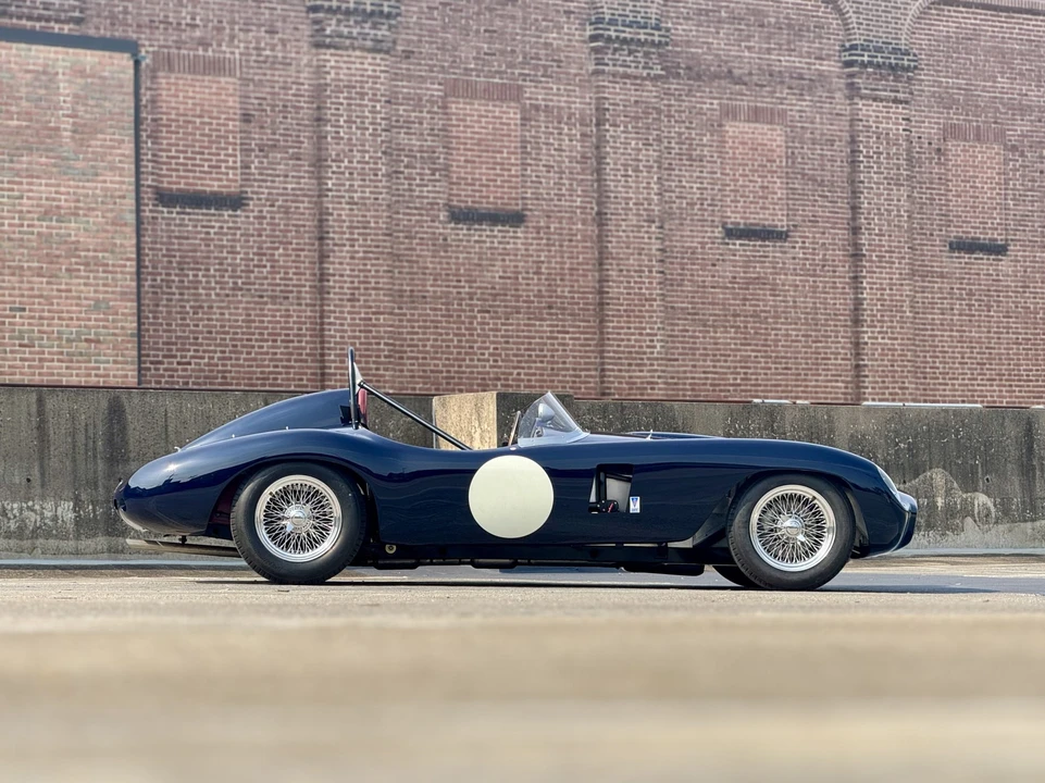 Triumph TR3 - Image 6 of 31