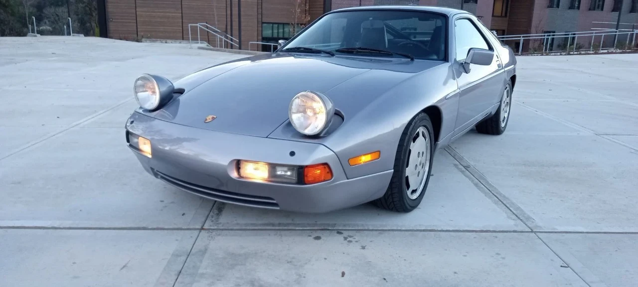 1989 Porsche 928 S4 - Image 6 of 6