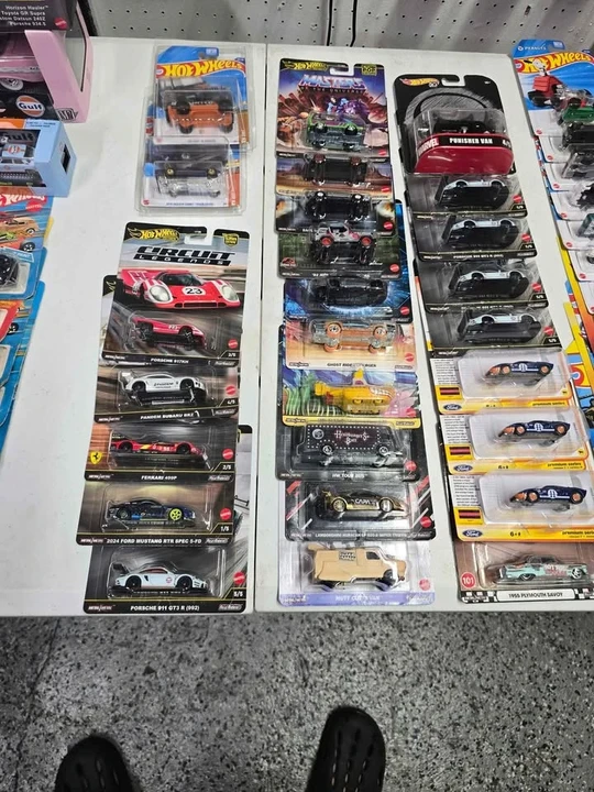 Parts & Memorabilia Scale Models - Image 7 of 8