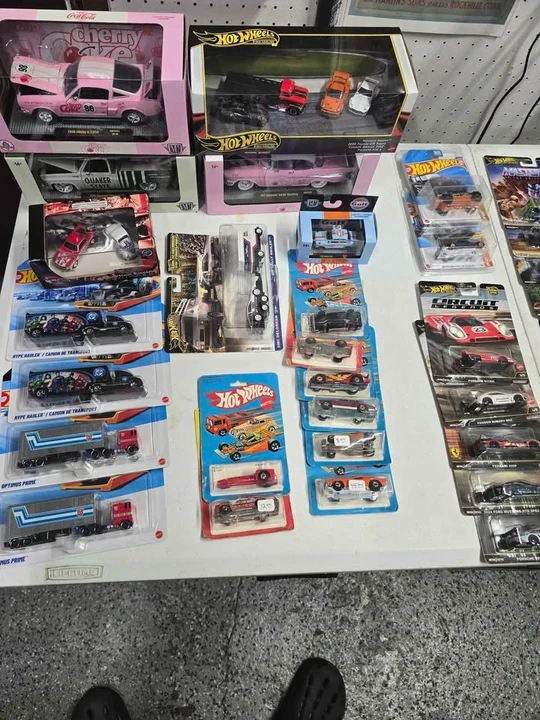 Parts & Memorabilia Scale Models - Image 8 of 8