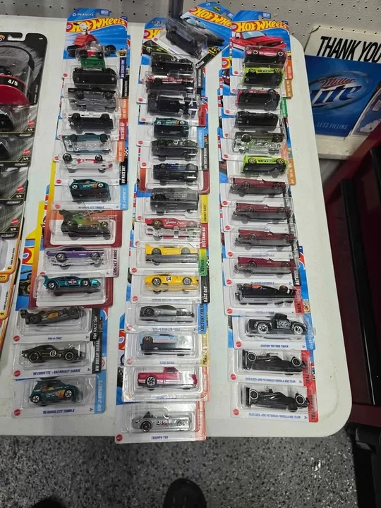Parts & Memorabilia Scale Models - Image 4 of 8