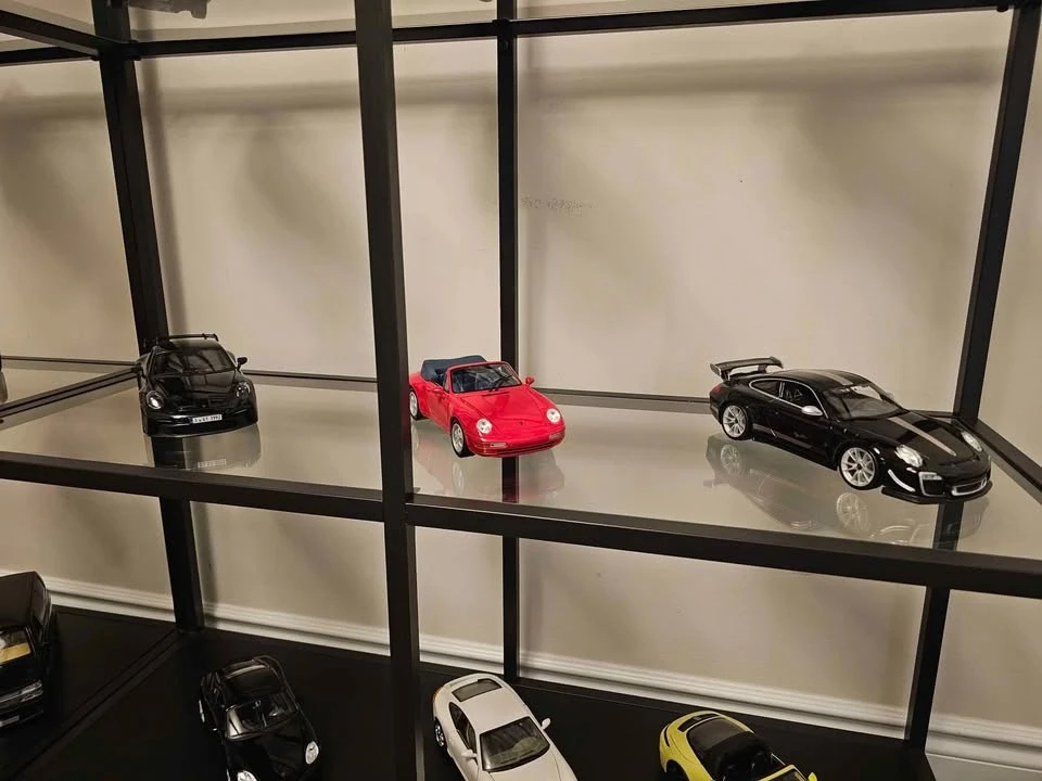 Parts & Memorabilia Scale Models - Image 10 of 10