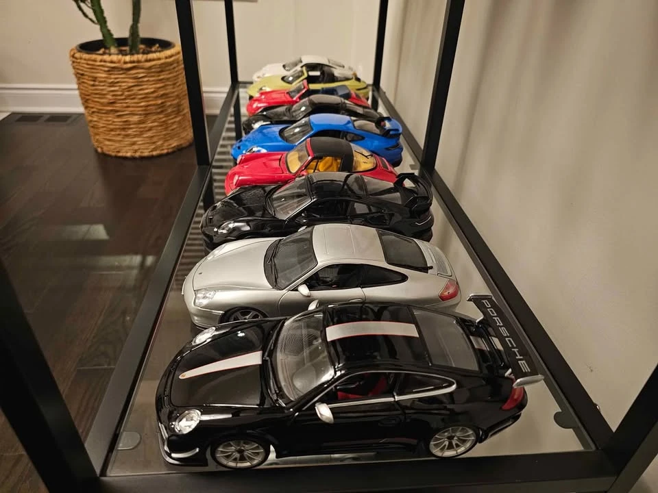Parts & Memorabilia Scale Models - Image 4 of 10