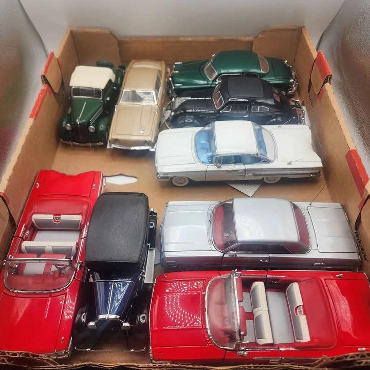 1907 Parts & Memorabilia Scale Models - Image 3 of 9