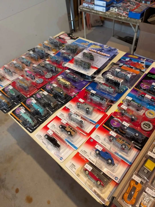 Parts & Memorabilia Scale Models - Image 10 of 10