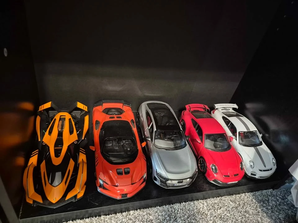 Parts & Memorabilia Scale Models - Image 5 of 10