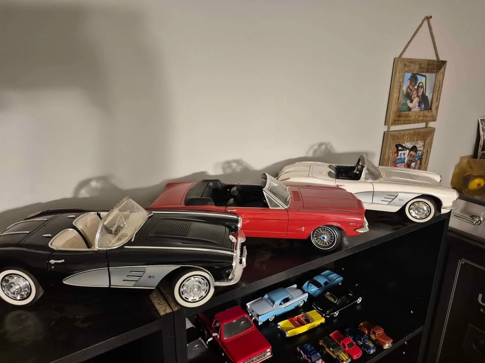 Parts & Memorabilia Scale Models - Image 7 of 10