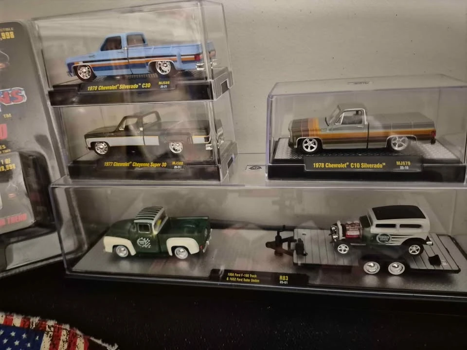 Parts & Memorabilia Scale Models - Image 3 of 10
