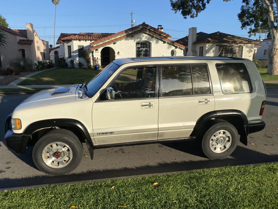 1996 Isuzu Trooper - Image 21 of 31