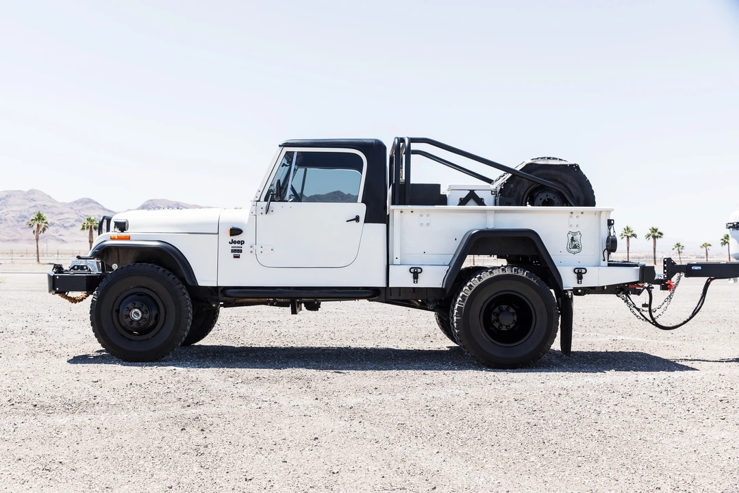 Jeep CJ7 - Image 23 of 31