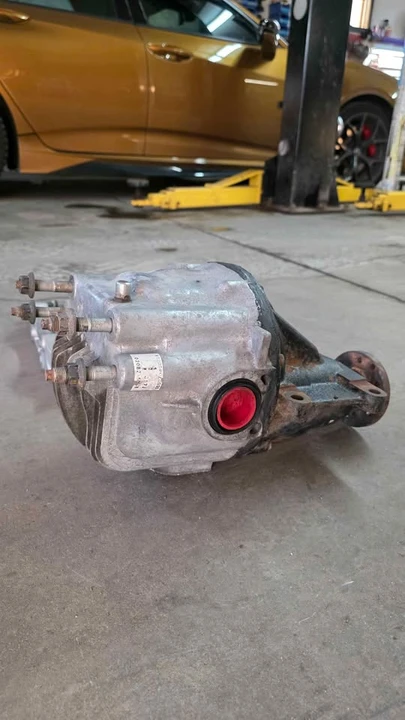 Parts & Memorabilia Gearboxes - Image 4 of 5