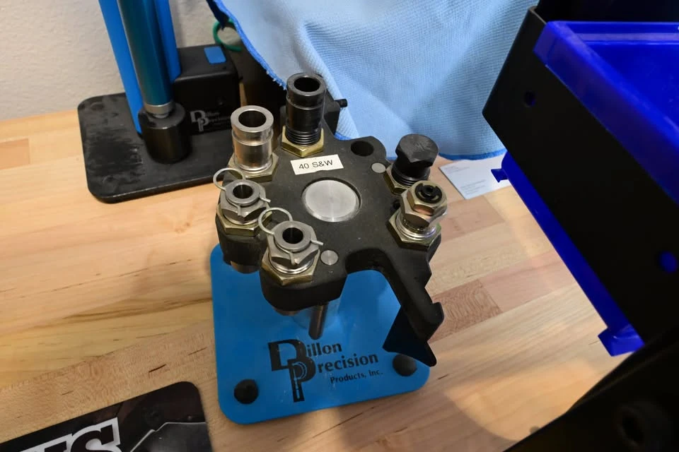 Parts & Memorabilia Tools - Image 3 of 3