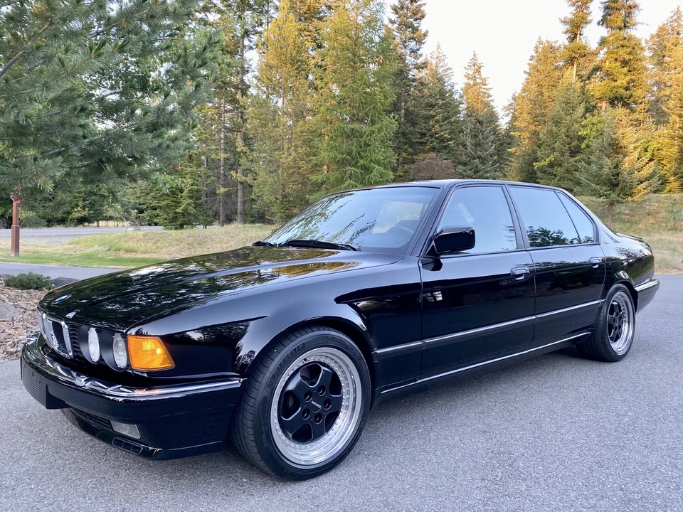 1988 BMW E32 7 Series - Image 3 of 31