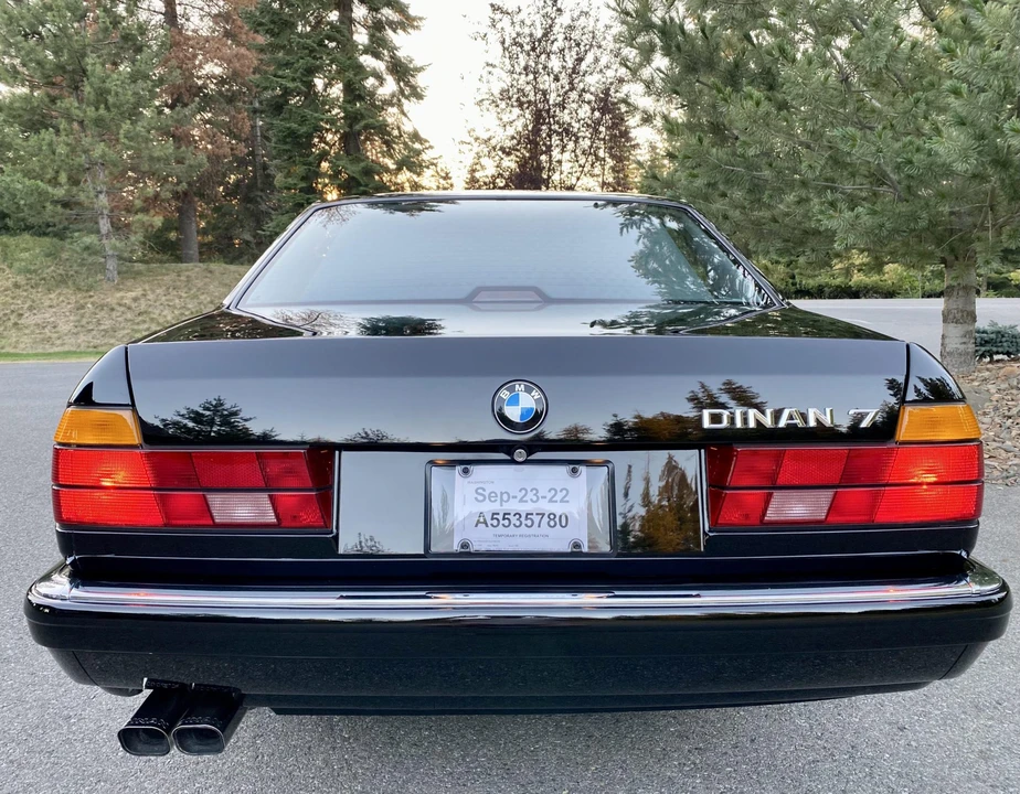 1988 BMW E32 7 Series - Image 7 of 31