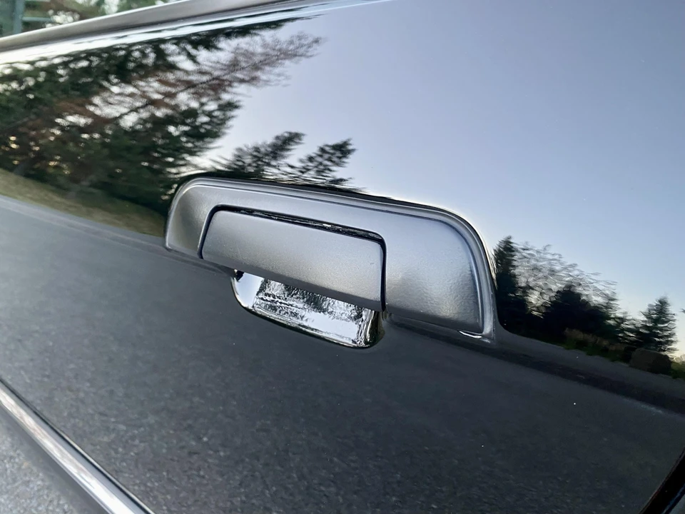 1988 BMW E32 7 Series - Image 26 of 31