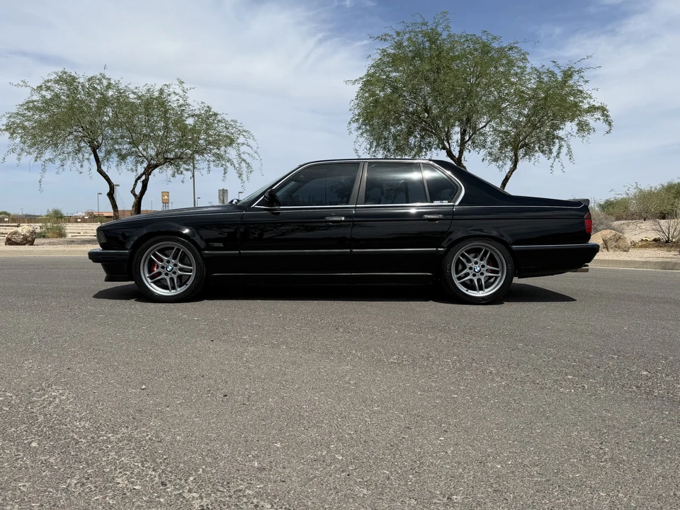 1993 BMW E32 7 Series - Image 4 of 31