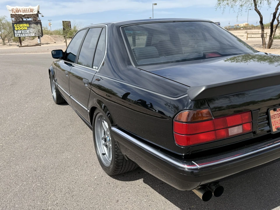 1993 BMW E32 7 Series - Image 19 of 31