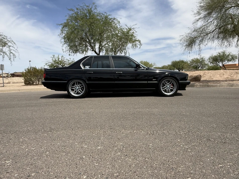 1993 BMW E32 7 Series - Image 10 of 31