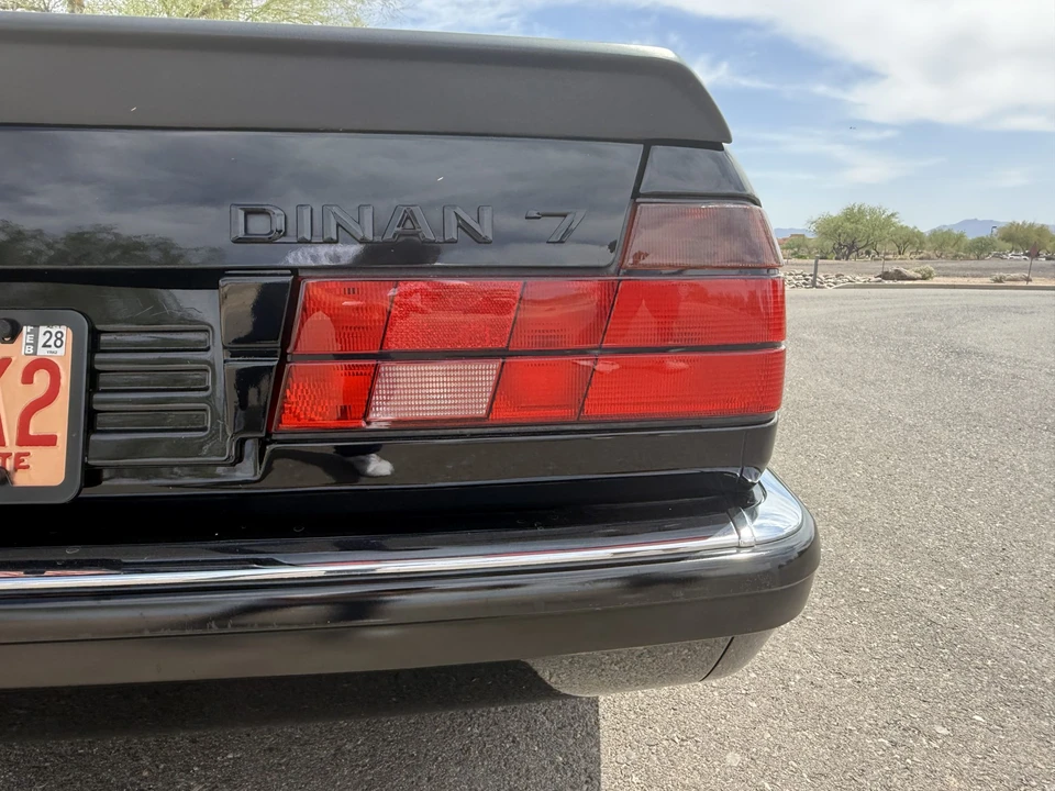 1993 BMW E32 7 Series - Image 25 of 31