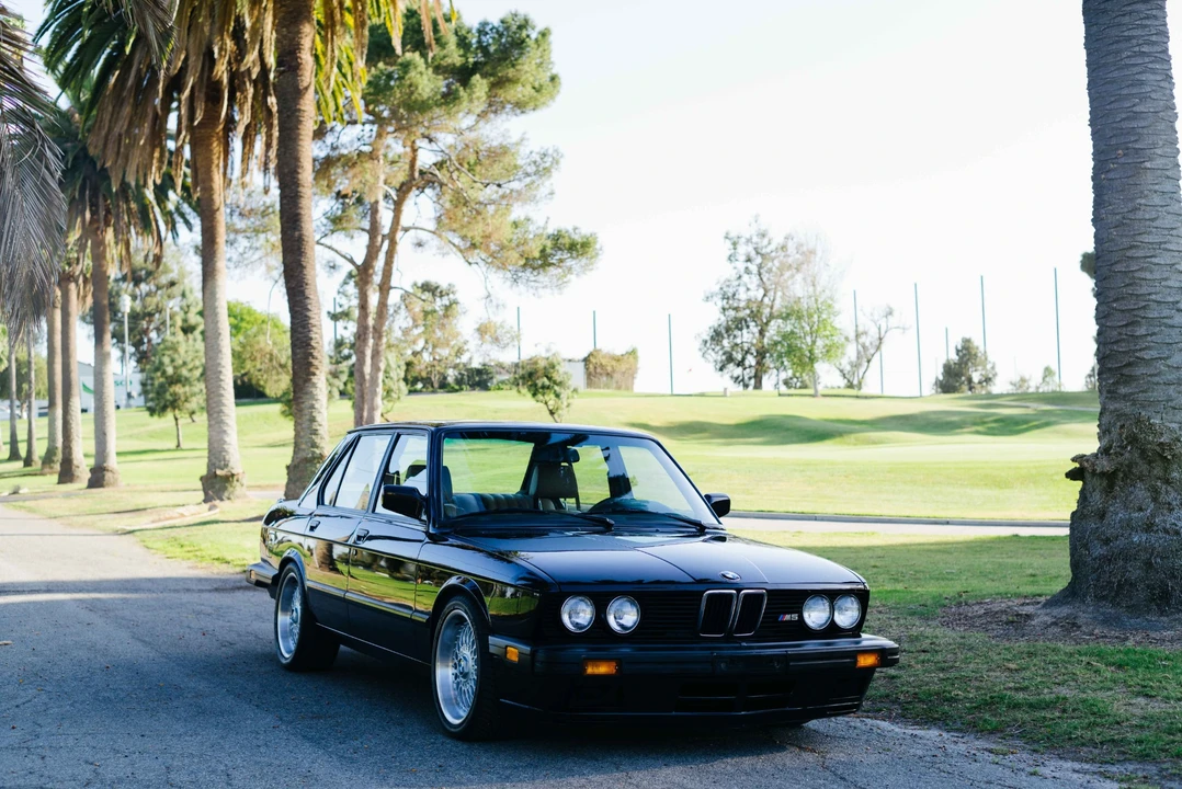 1988 BMW E28 M5 - Image 2 of 31