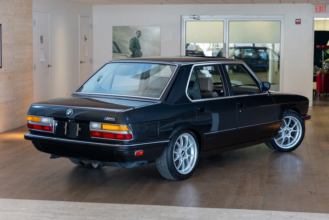 1986 BMW E28 M5 - Image 16 of 31
