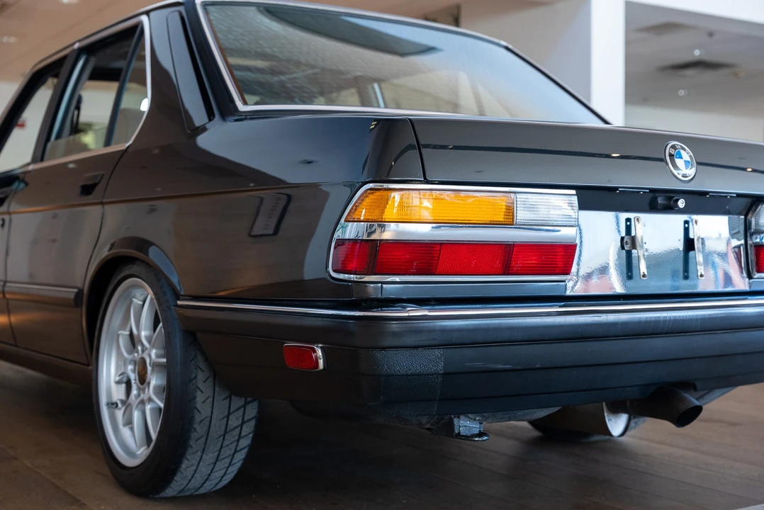 1986 BMW E28 M5 - Image 30 of 31