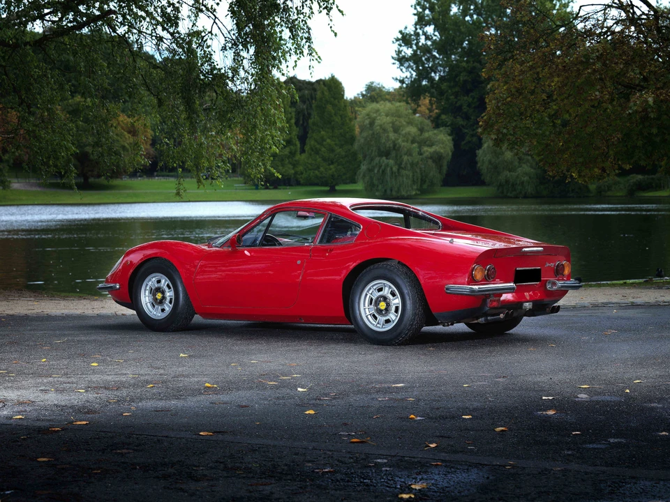 Ferrari Dino 246 GT - Image 2 of 21