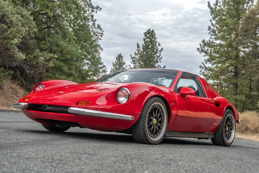 1986 Pontiac Fiero - Image 19 of 31