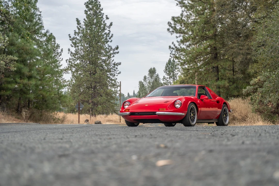 1986 Pontiac Fiero - Image 21 of 31