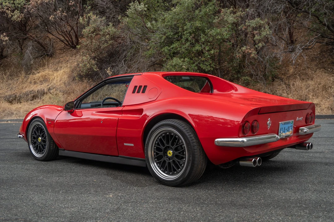 1986 Pontiac Fiero - Image 9 of 31