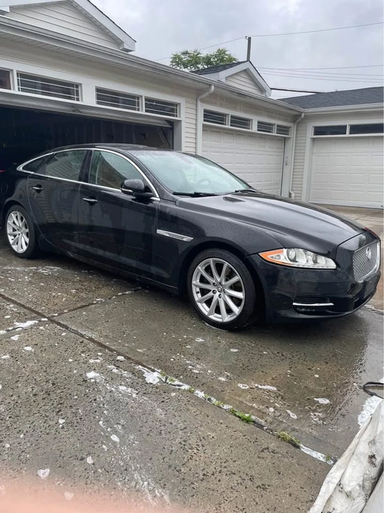 2013 Jaguar X351 XJ - Image 8 of 9