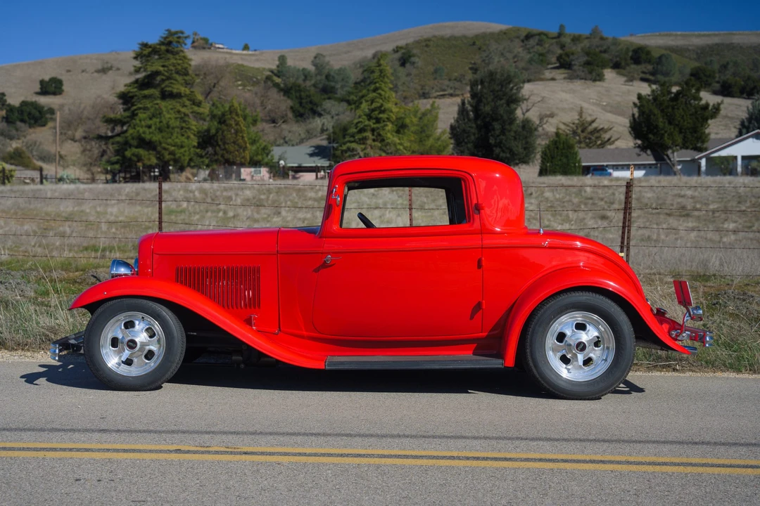 Ford Hot Rod - Image 24 of 31