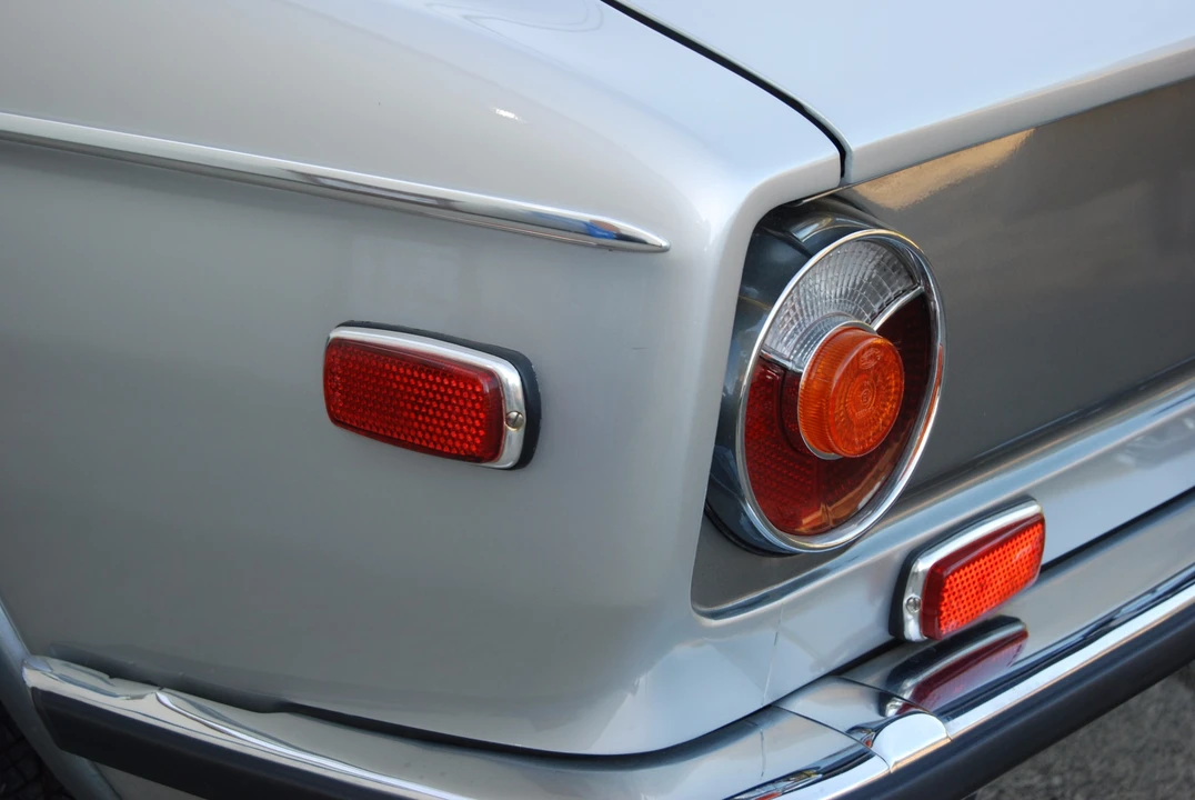 1972 BMW 2002tii - Image 30 of 31