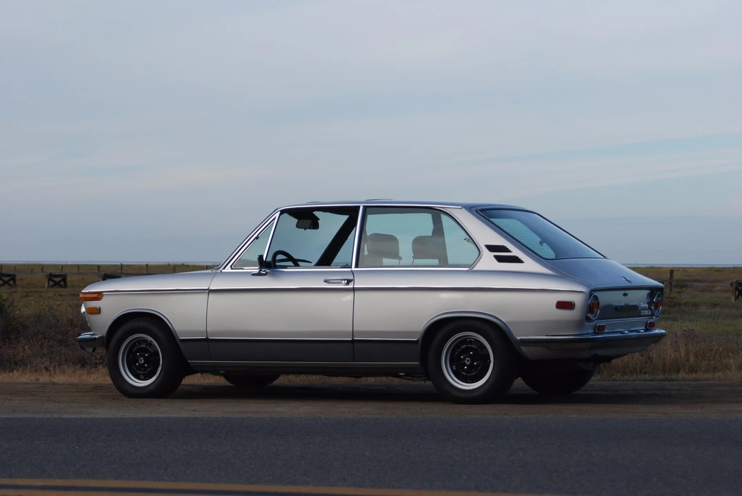 1972 BMW 2002tii - Image 13 of 31