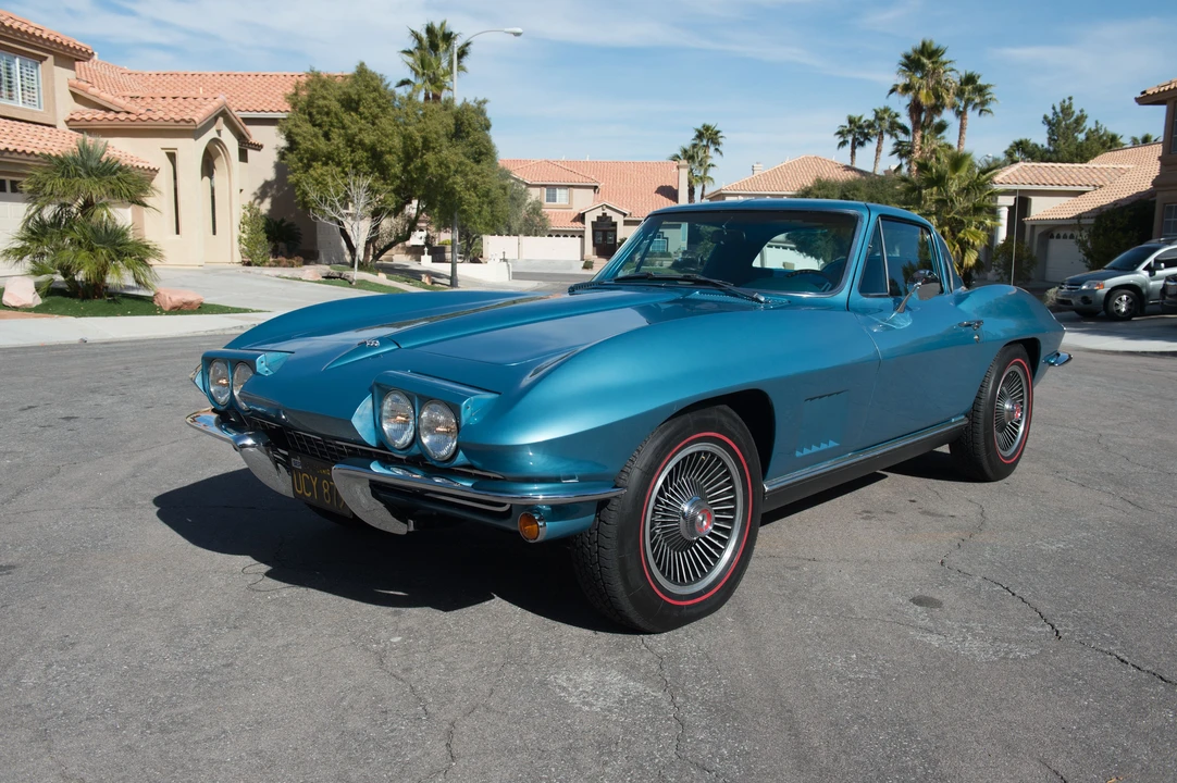 1967 Chevrolet Corvette C2 - Image 10 of 12