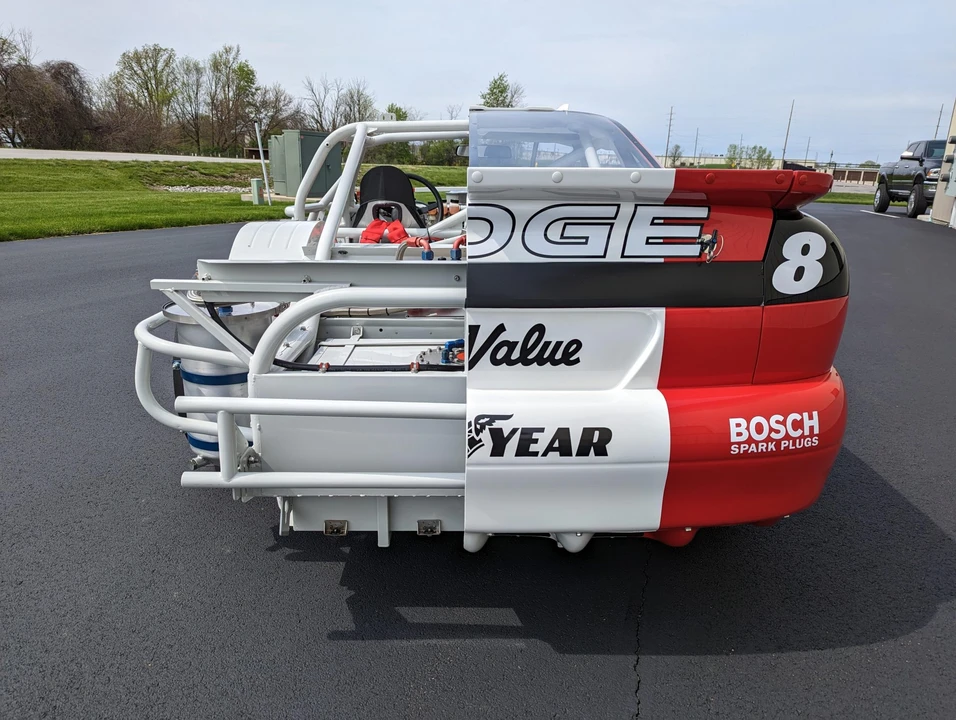 Dodge Avenger Coupe - Image 18 of 31