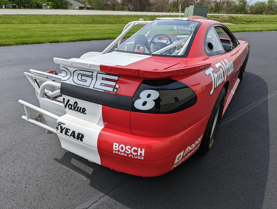 Dodge Avenger Coupe - Image 20 of 31