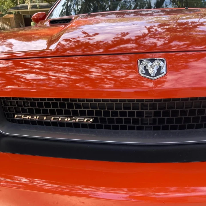 2010 Dodge Challenger 3rd Gen - Image 3 of 7