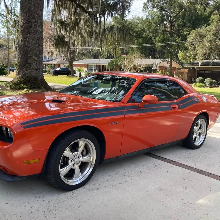 2010 Dodge Challenger 3rd Gen - Image 4 of 7